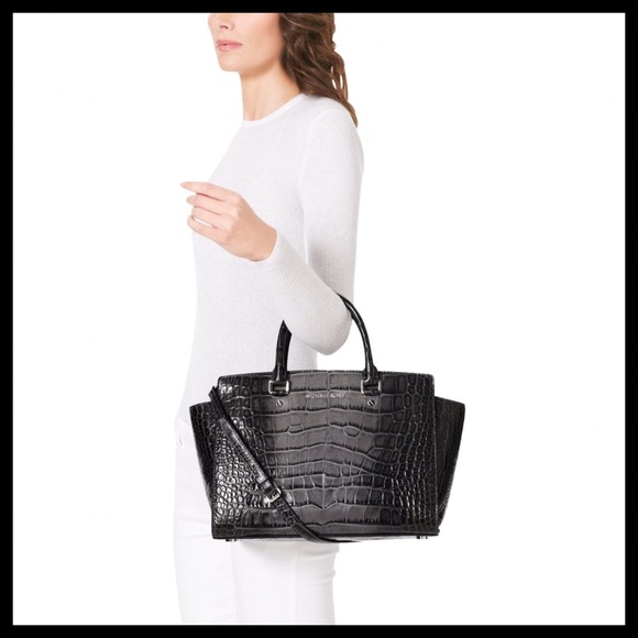 NWOT Michael Kors Large Selma Embossed Leather Bag - Picture 7 of 8